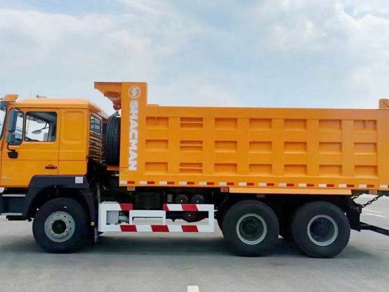 SHACMAN X3000 6x4 Dump Truck