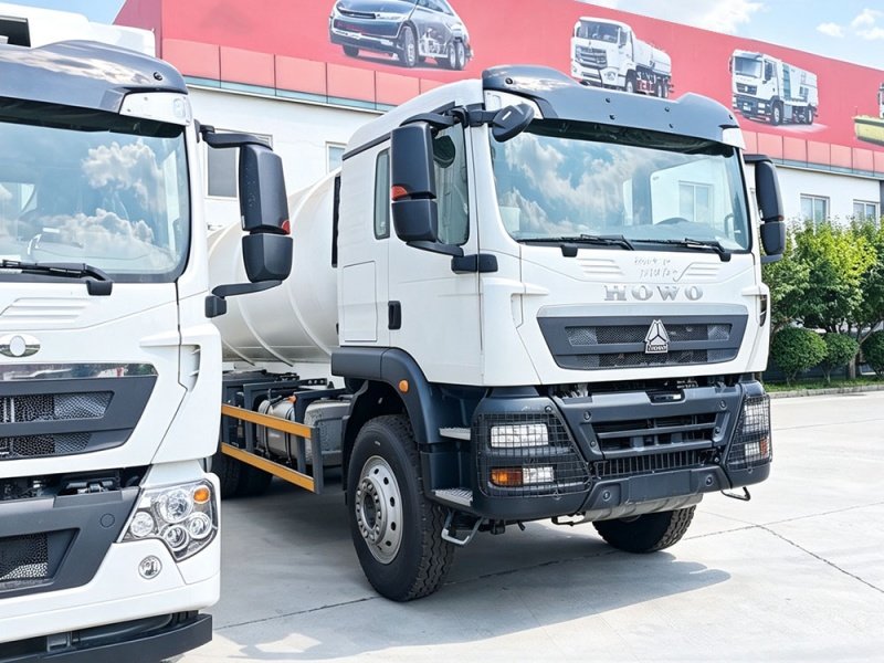 Used HOWO TX 371HP 6×4 Vacuum Sewage Suction Truck