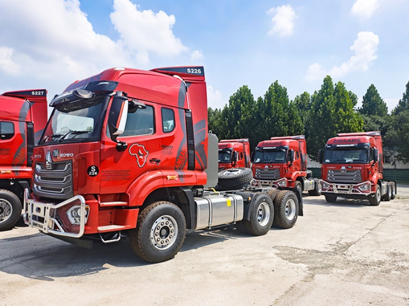 HOWO NX 400 Tractor Truck (RHD)