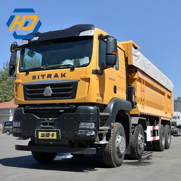 Sinotruk Sitrak G7W 400HP 8x4 6.8m Dump Truck