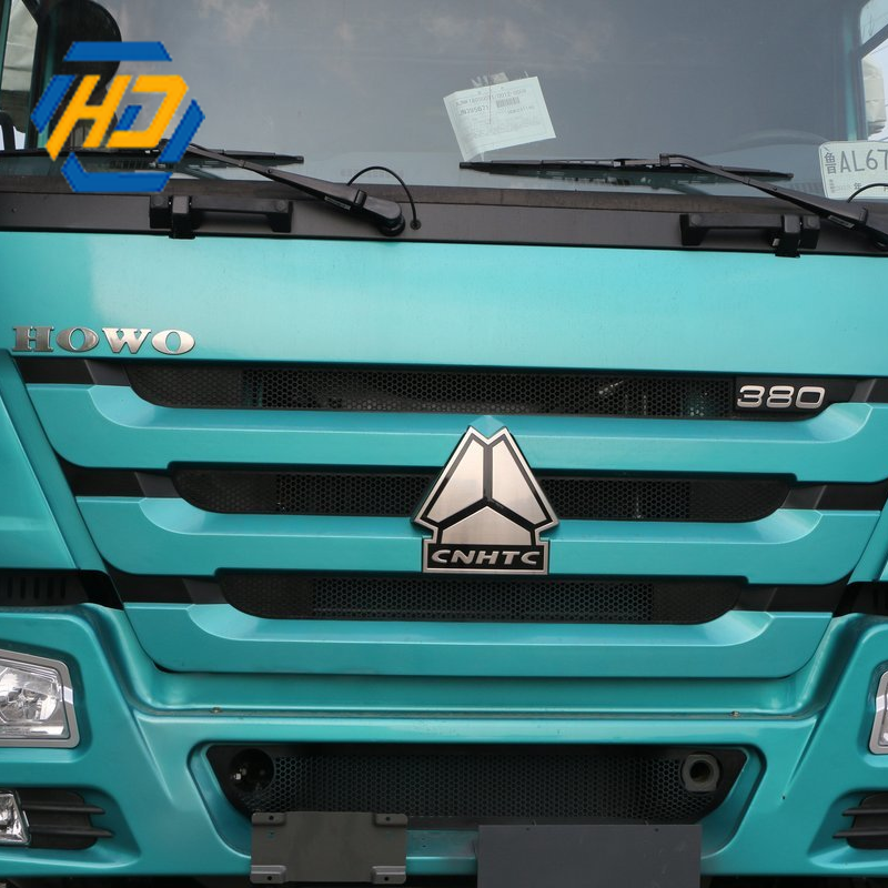 Heavy Sinotruk Truck Howo 380HP 6x4 10 Wheels Horse Truck
