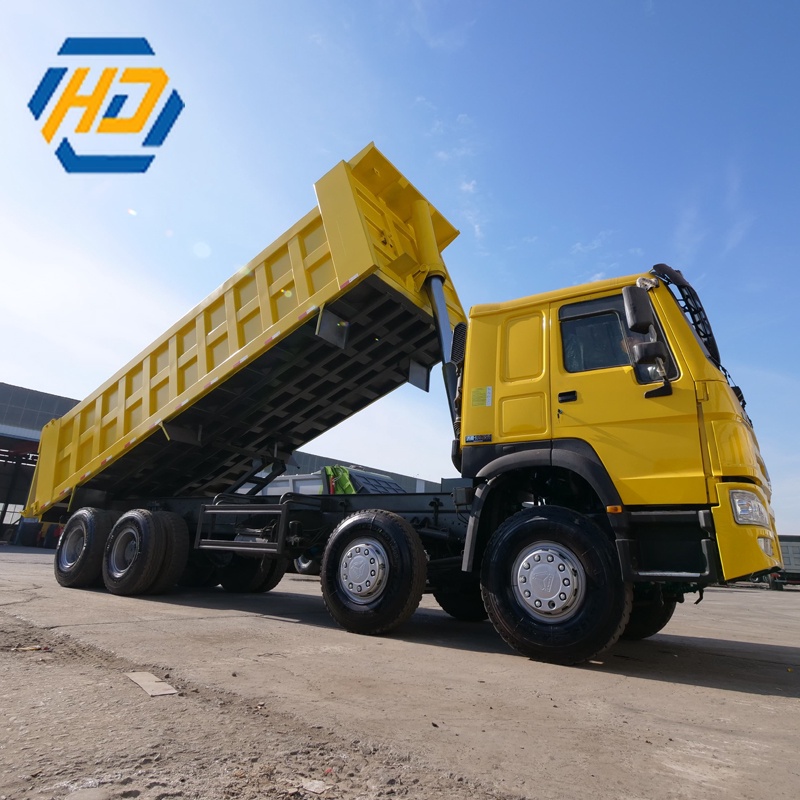 Sinotruk Howo 375HP 8x4 12 wheels Dump Truck Loading 50 Tons