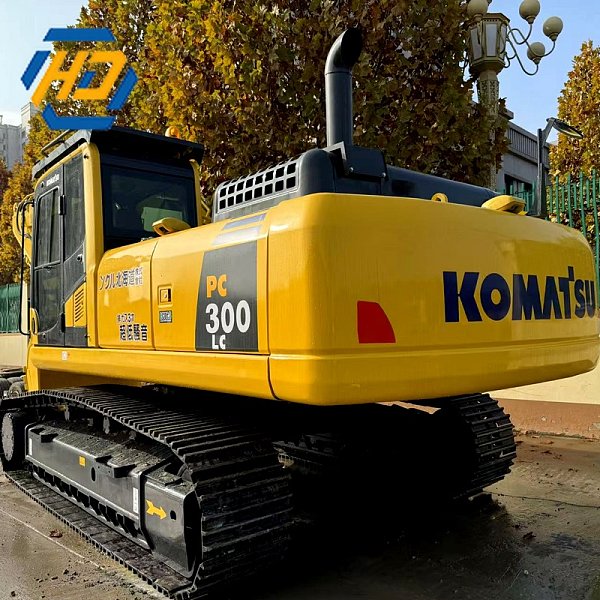 Komatsu PC300/300LC 33 Ton Hydraulic Excavator