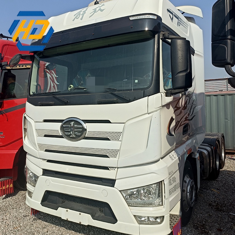 FAW Jiefang J7 Heavy Truck 560HP 6x4 Tractor