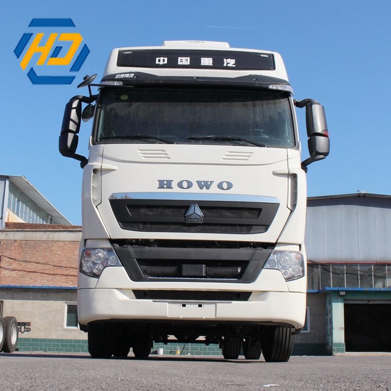 Howo T7H 4x2 500HP Tractor Truck