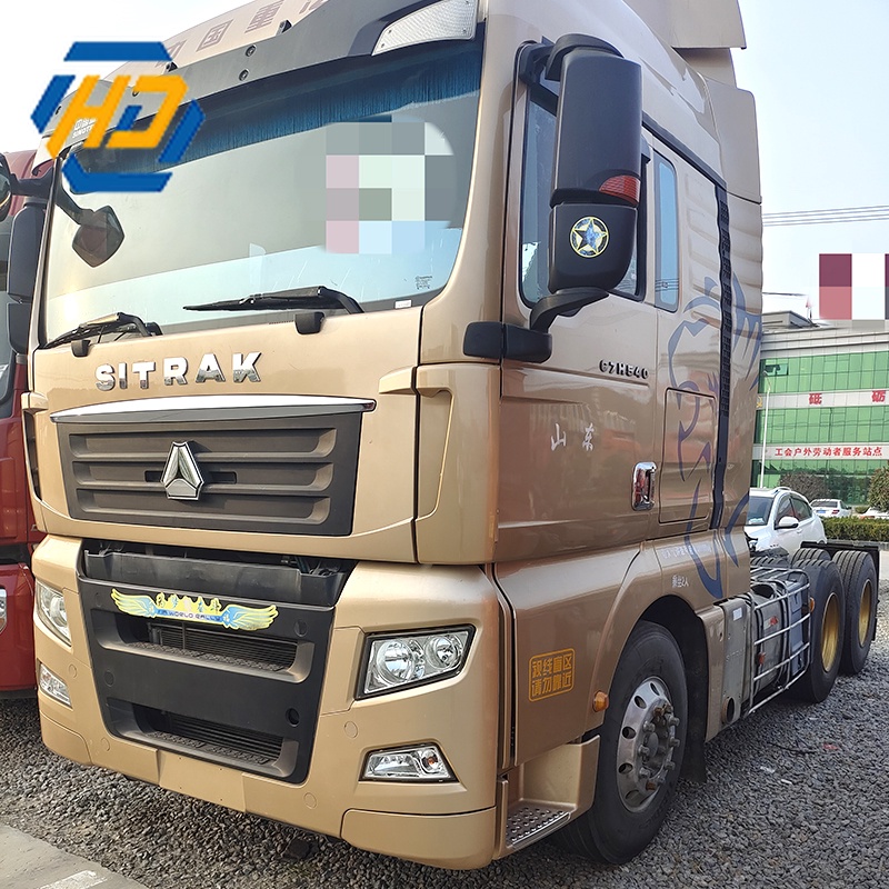 Sinotruk C7H Heavy Truck 540HP 6x4 Automatic Tractor