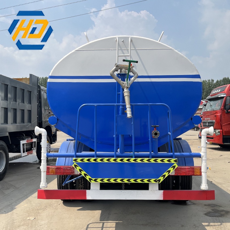Sinotruk Water Tanker