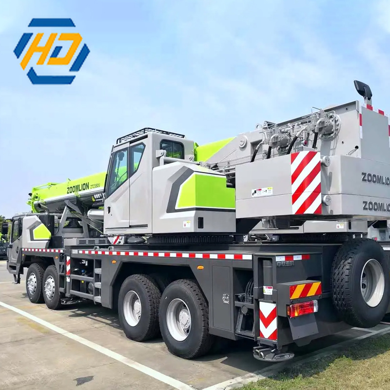 Zoomlion 50 Ton ZTC550V Heavy Truck Crane