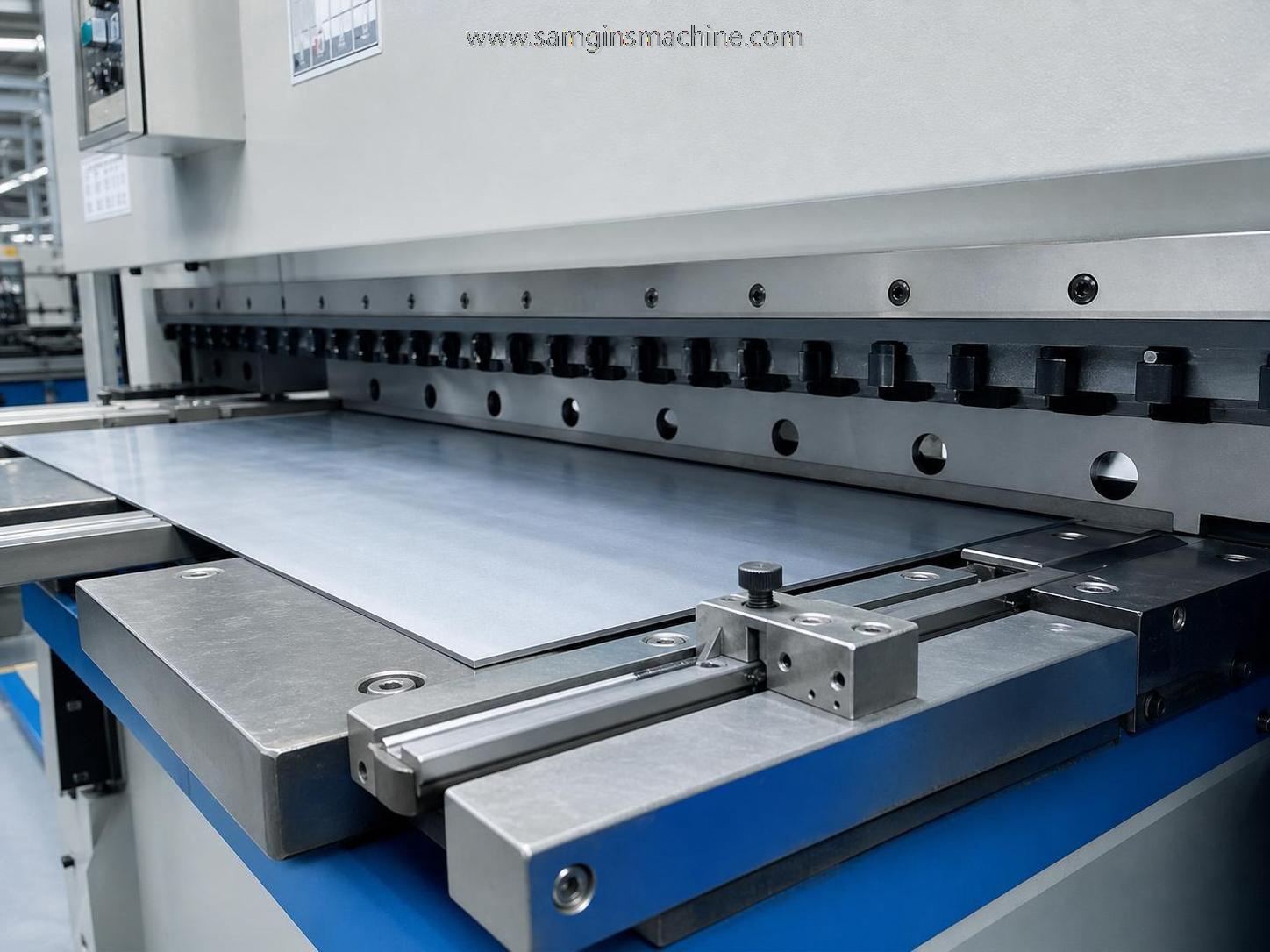 What to Look for in a Hydraulic Shearing Machine for a Fabrication Shop What to Look for in a Hydraulic Shearing Machine for a Fabrication Shop