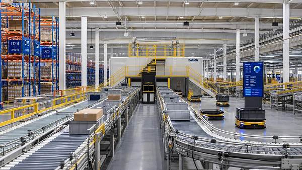 How to Evaluate Warehouse Automation for Fulfillment by Throughput, Labor, and ROI
