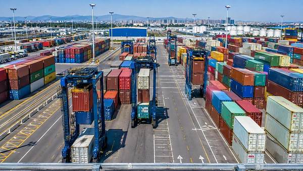 Container Yard Management: How to Cut Truck Turn Times and Improve Slot Utilization