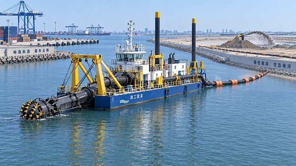 Planning Canal and Port Dredging Projects Around Cutter Suction Capacity
