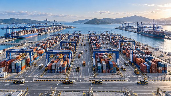 Dongwon Global Terminal and Young Chemical Plan KRW 300 Billion Busan Investment