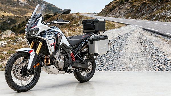 Motorcycle Suspension Setup Guide: Sag, Rebound, and Compression Explained