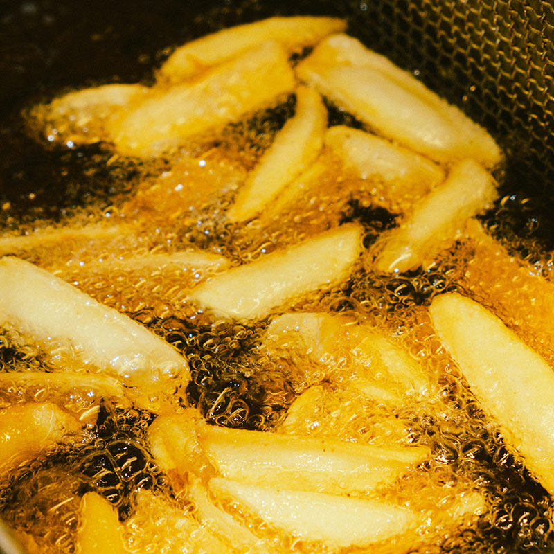 removing impurities from frying oil,food‑grade silica,frying oil purification
