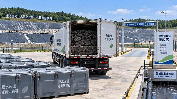 How landfill rules affect dewatered sludge disposal costs