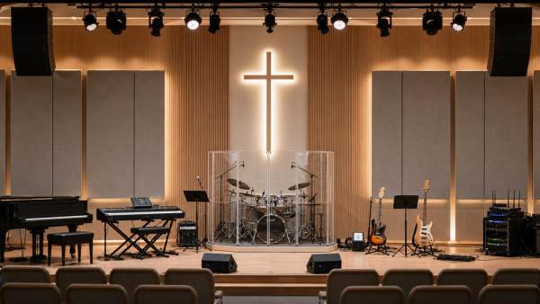 Musical Instruments for Churches: Building a Balanced Setup for Worship Spaces