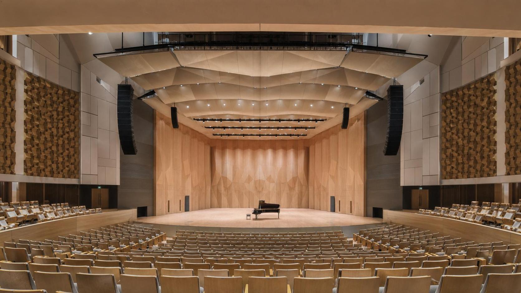 Concert Venue Design Acoustics: Early Decisions That Shape Clarity and Coverage