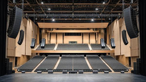 Sound Reinforcement Coverage Optimization: How to Reduce Dead Zones in Wide Venues