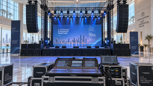 What drives live sound rental demand in the GCC audio equipment market?