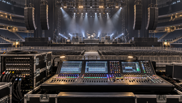 How to compare live sound technology provider quotes for a tour