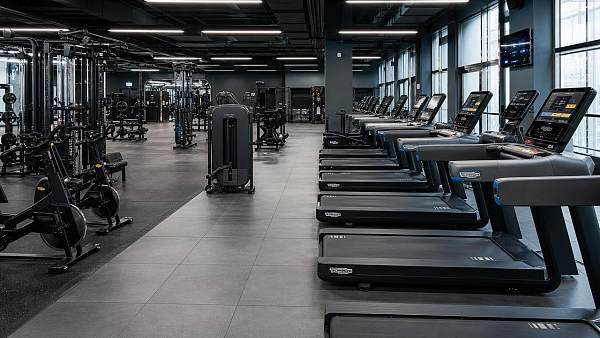 How to Evaluate Commercial Gym Technology in Europe for Multi-Site Facility Upgrades