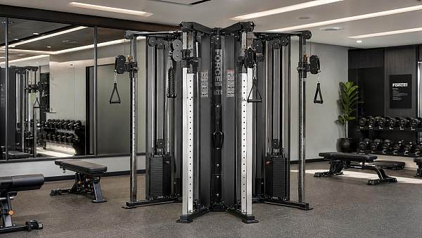 Commercial Strength Machines Multi Station: Which Configurations Fit Small Gyms Best?