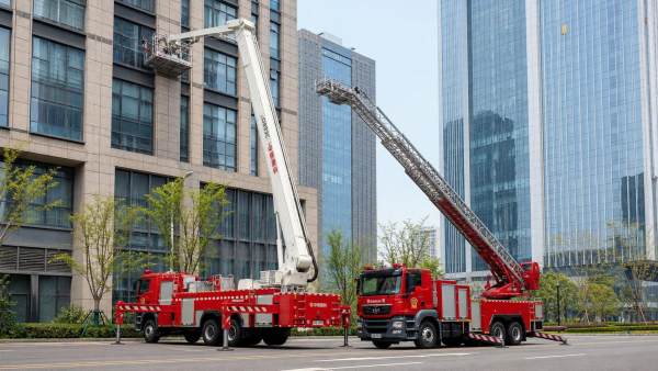 Tower Rescue Platforms vs Aerial Ladders: What Matters Most