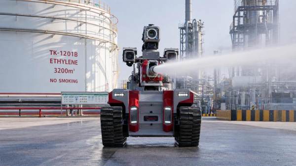 Firefighting Robots USA: What to Compare Before Choosing a Platform