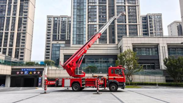 How High-Rise Fire Rescue Outriggers Affect Setup Safety and Reach