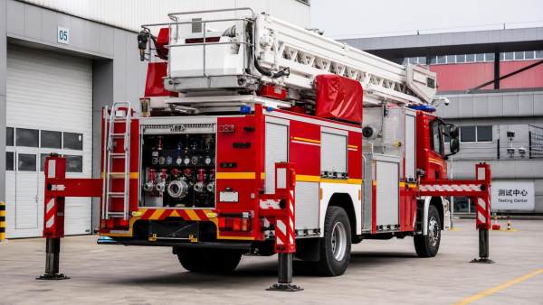 Fire Apparatus Engineering Cost: What Drives the Budget Up or Down?