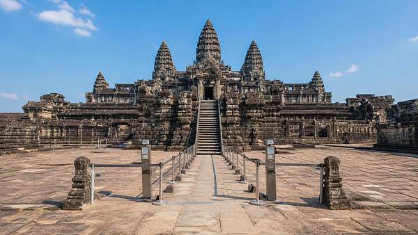 How Can Visitor Carrying Capacity Analysis Prevent Overcrowding at Heritage Sites?
