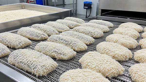 When Japanese Needle-Shaped Bread Panko Fails Adhesion on Frozen Foods