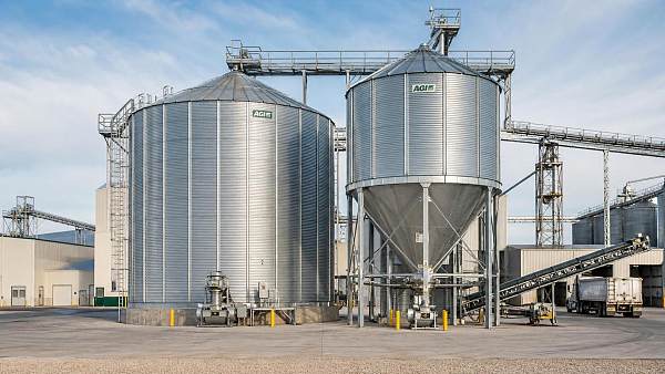 Silo Storage Bins: Flat-Bottom vs Hopper-Bottom for Different Grain Flow Needs