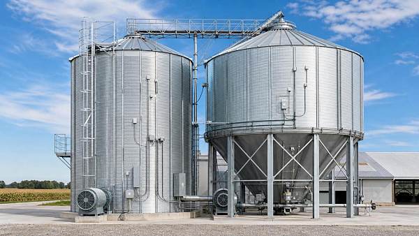 Grain Storage Systems Explained: Silos, Bins, Aeration and Monitoring