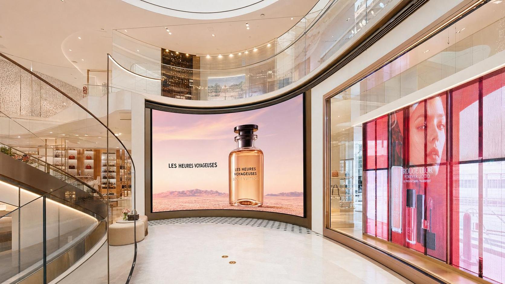 Experiential Retail Displays in France: Formats, Deployment Challenges, and Local Trends