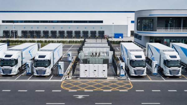Depot Charging for Electric Trucks: How to Size Power, Chargers, and Dwell Time
