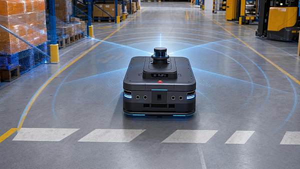 How to Choose Industrial Sensors for AMR: Range, FOV, IP Rating, and Safety Factors