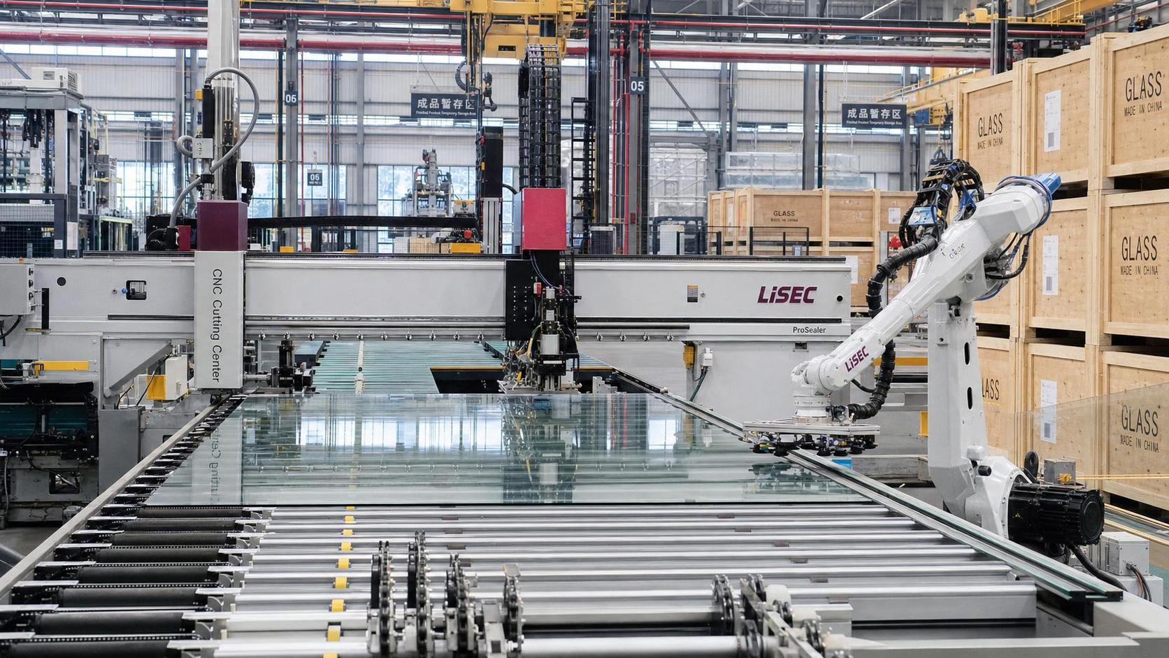China’s Glass Equipment Exports Rise 42% on CNC Demand