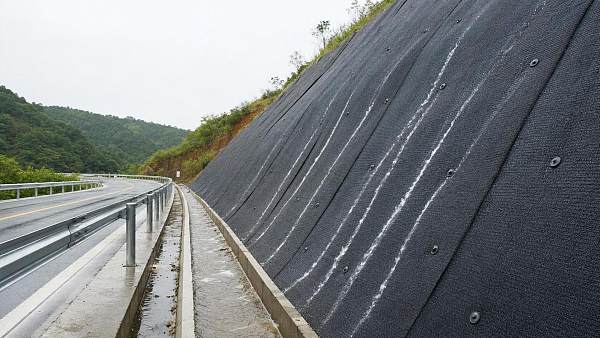 How to Compare Erosion Control Textiles for Slope Stability