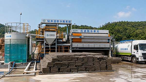 Drilling Fluid Disposal Dewatering: Key Cost and Compliance Factors