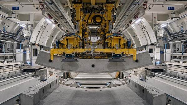 Vacuum Segment Erectors: How Much Lifting Capacity Is Enough?
