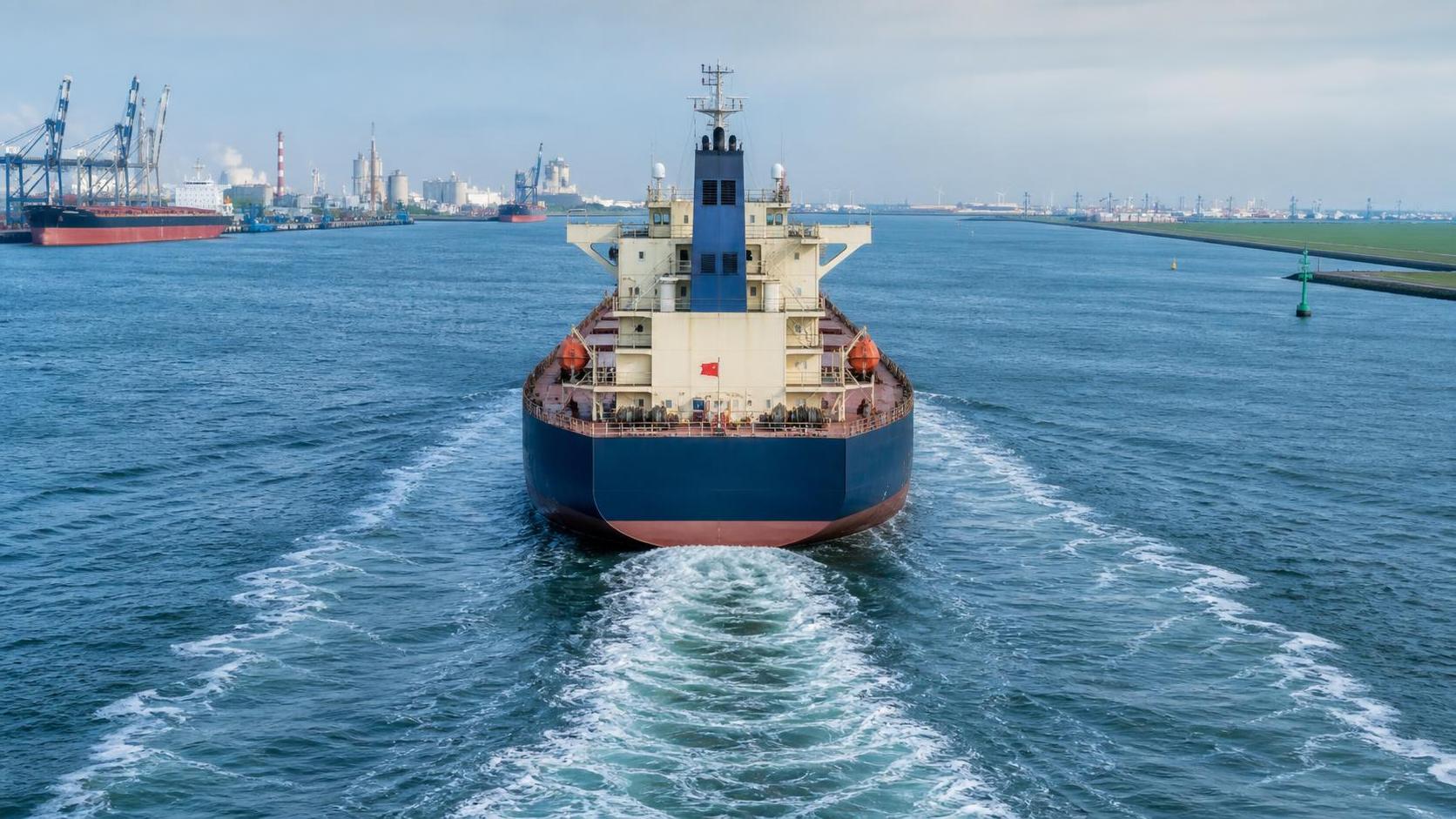 How the EEXI Reference Line Affects Engine Power Limits and Compliance