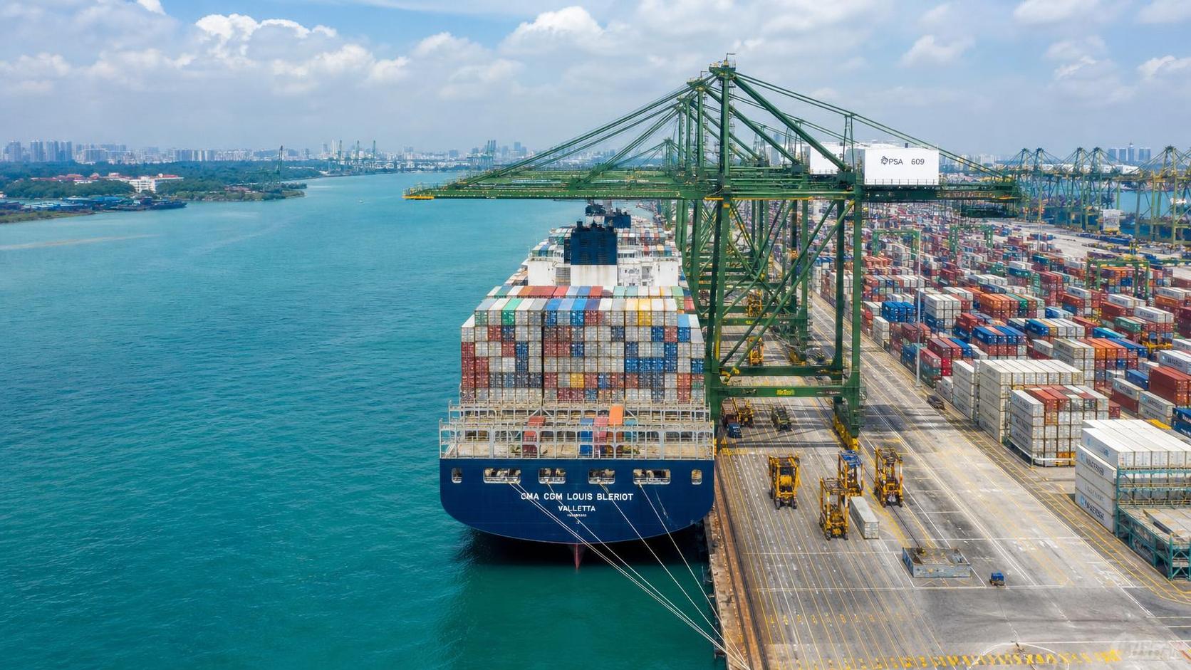 What drives berth productivity in container terminal operations Singapore