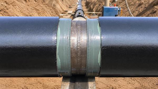 How Does a Field Joint Coating System Protect Pipeline Weld Areas Onsite?