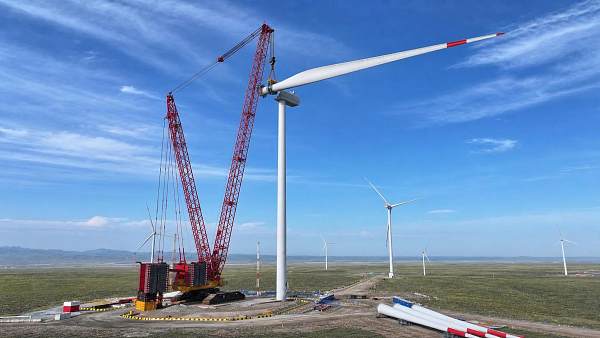 How to Choose Wind Power Cranes for Blade Installation