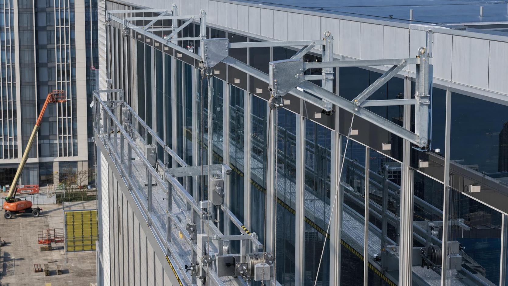Facade Access Equipment Supplier Checklist for Safety and Site Fit