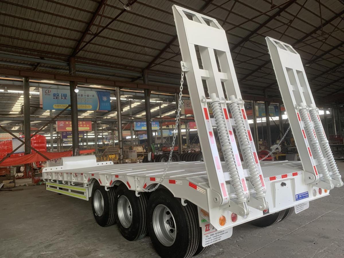 3 Axle 60 Ton Lowbed Trailer (8) Cameroon Client Inspects 3 Axle 60 Ton Lowboy Semi Trailer at ZW Group