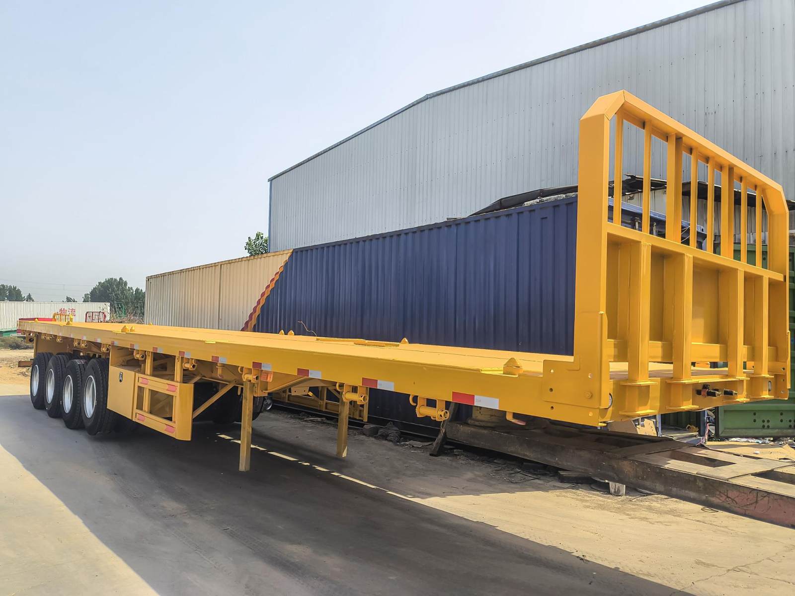 4 Axle Flatbed Semi Trailer