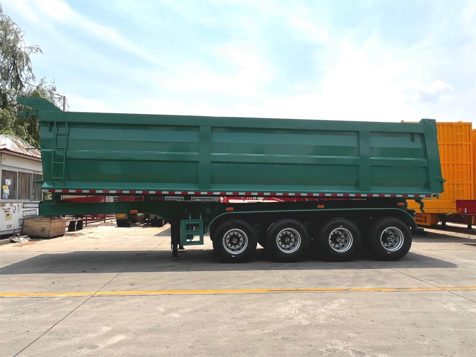 4 Axle Dump Trailer